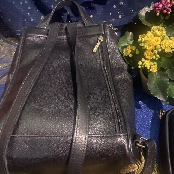 LONGCHAMP BLACK VTG LEATHER SMALL BACKPACK Bag RUSTIC GOLD RARE CHIC LUX - Picture 6 of 15